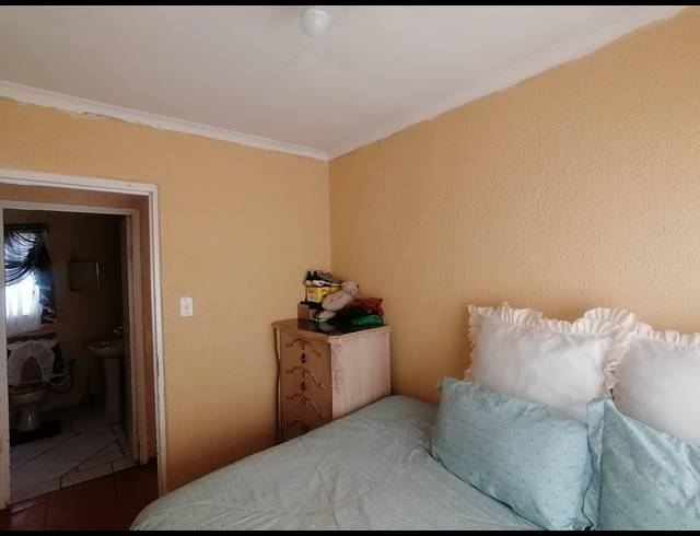 4 BEDROOM FREESTANDING SOLD IN KANANA